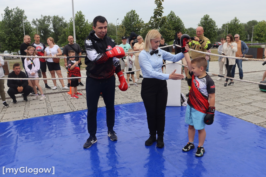Piknik bokserski na Bulwarze Nadodrzańskim