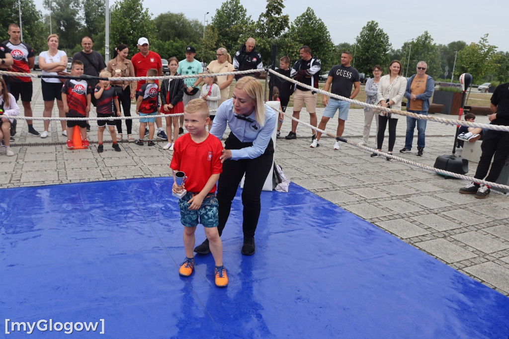 Piknik bokserski na Bulwarze Nadodrzańskim
