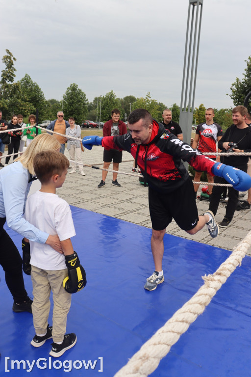 Piknik bokserski na Bulwarze Nadodrzańskim