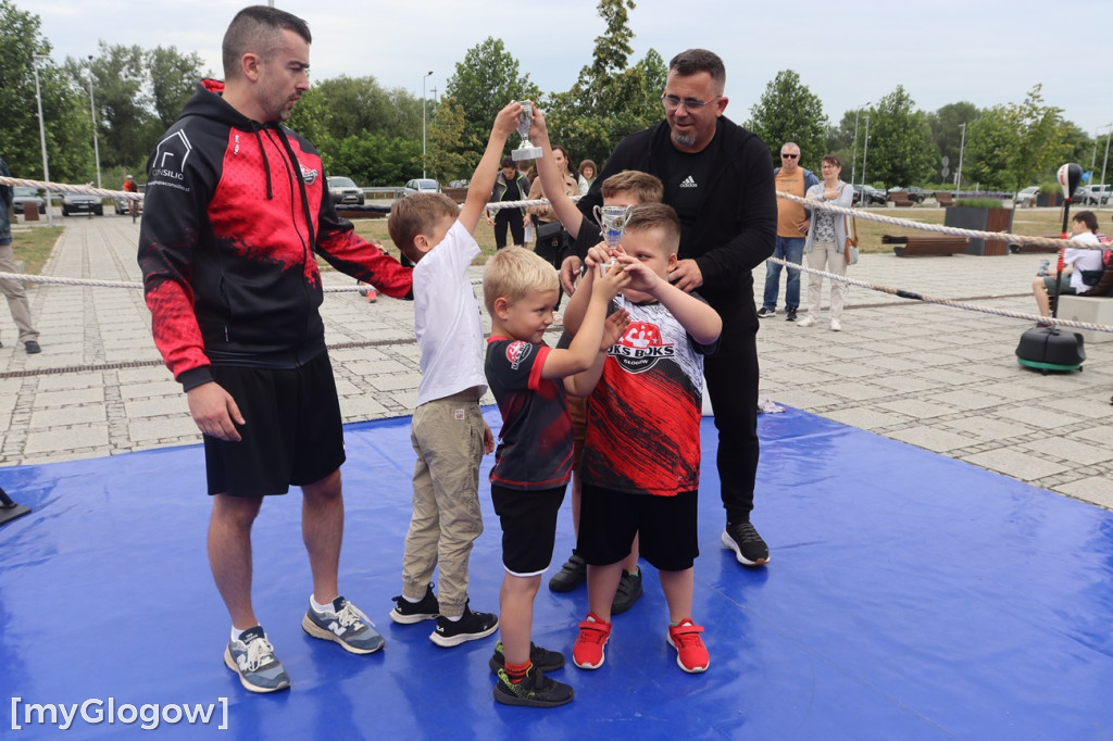 Piknik bokserski na Bulwarze Nadodrzańskim