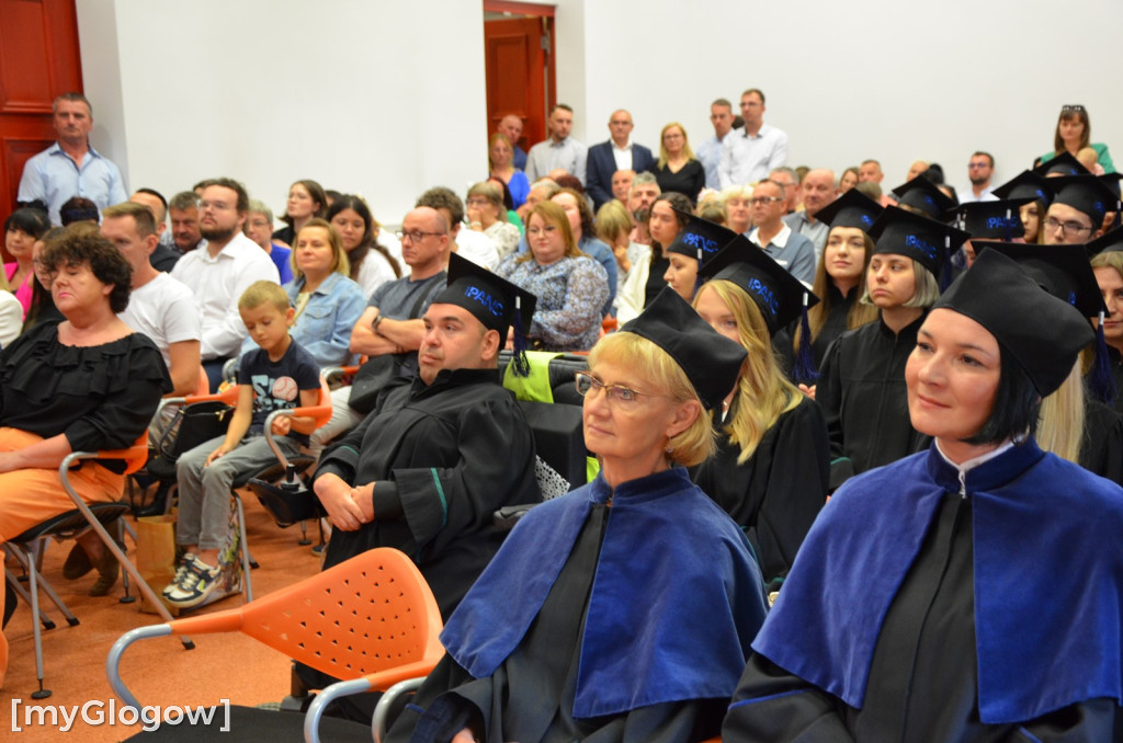 Gratulacje! Absolutorium absolwentów PANS w Głogowie