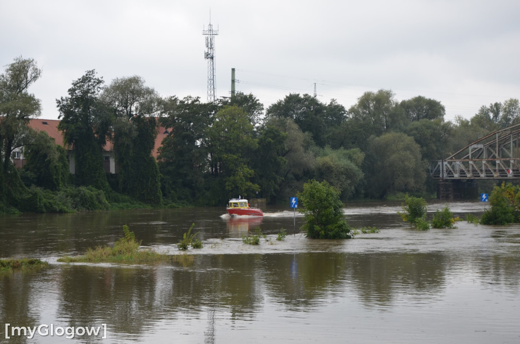 Stan ostrzegawczy na Odrze w Głogowie