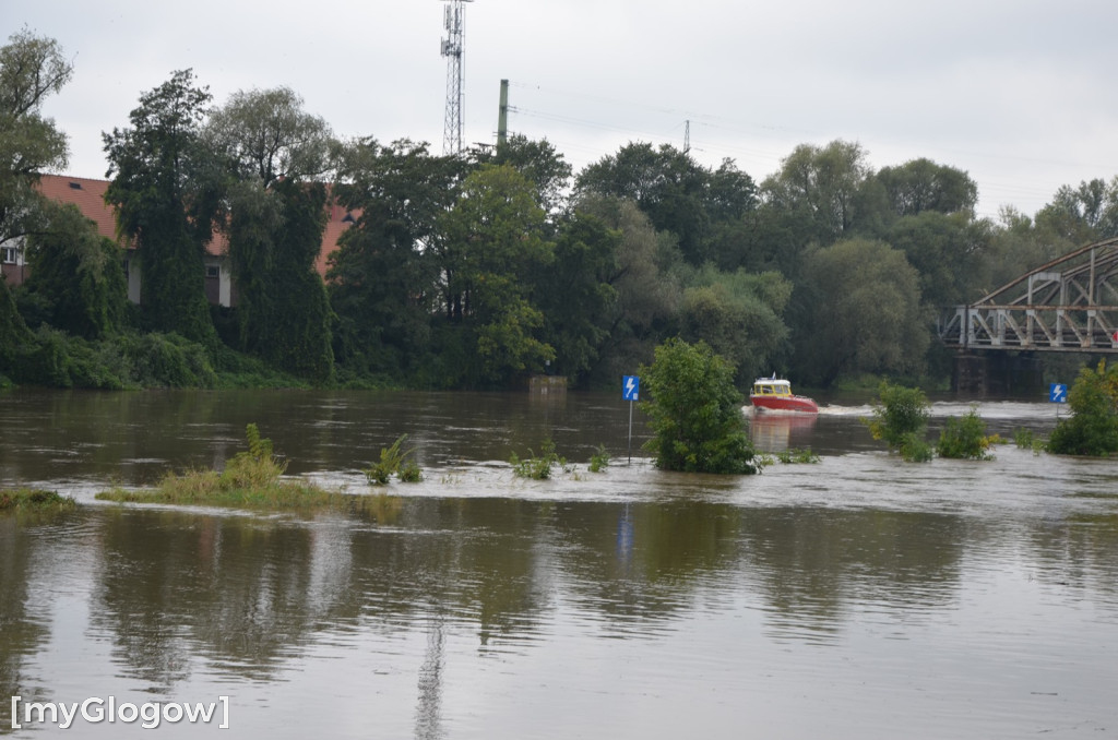 Stan ostrzegawczy na Odrze w Głogowie