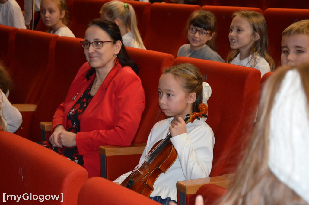 I Powiatowy Konkurs Piosenki i Poezji Patriotycznej w Głogowie