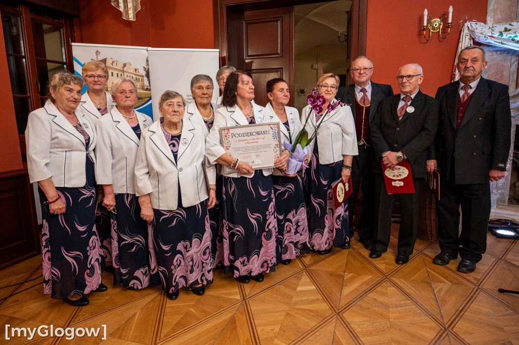 Folkowe Andrzejki w gaworzyckim pałacu