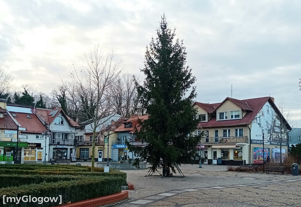 Ozdoby świąteczne w Sławie