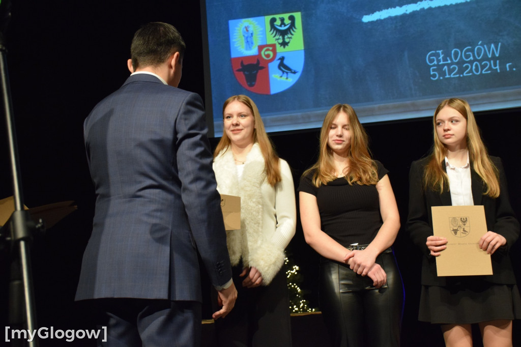 Stypendia w Głogowie SP2,3,10
