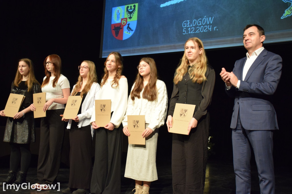 Stypendia w Głogowie SP2,3,10