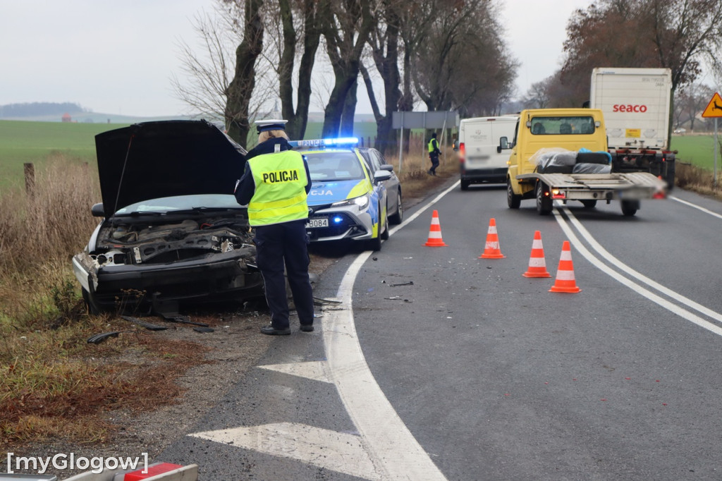 Ciężarówką w osobówkę w Dankowicach