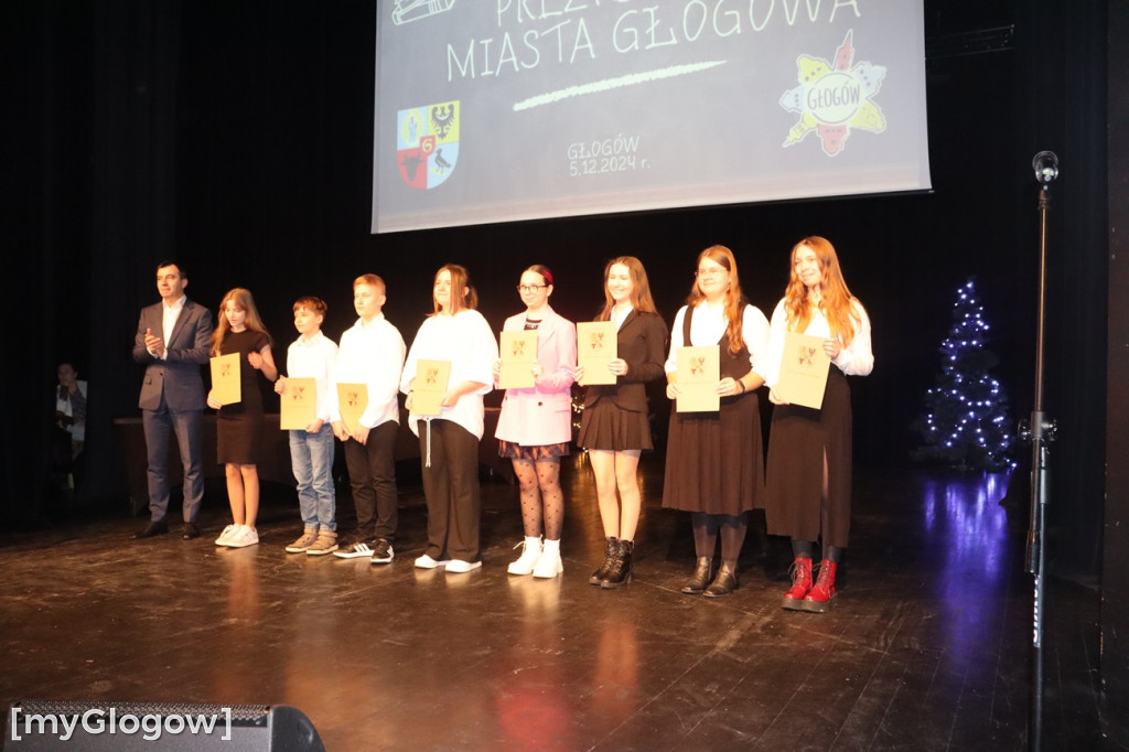 Stypendia w Głogowie cz 3