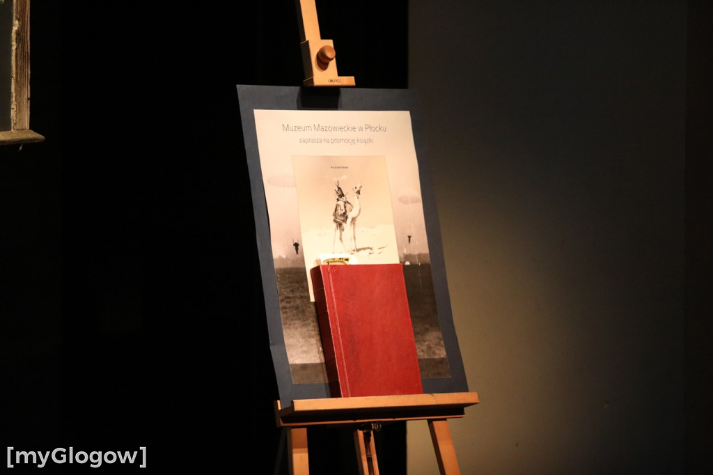 Promocja książki Krzysztofa Heyke w teatrze
