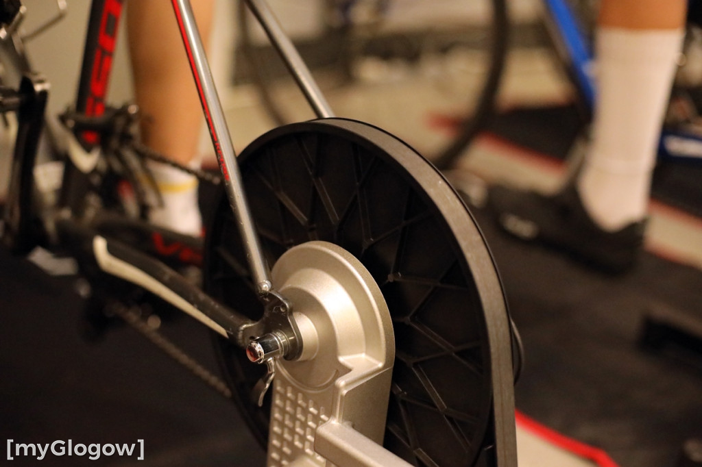 Nowoczesna sala treningowa dla kolarzy