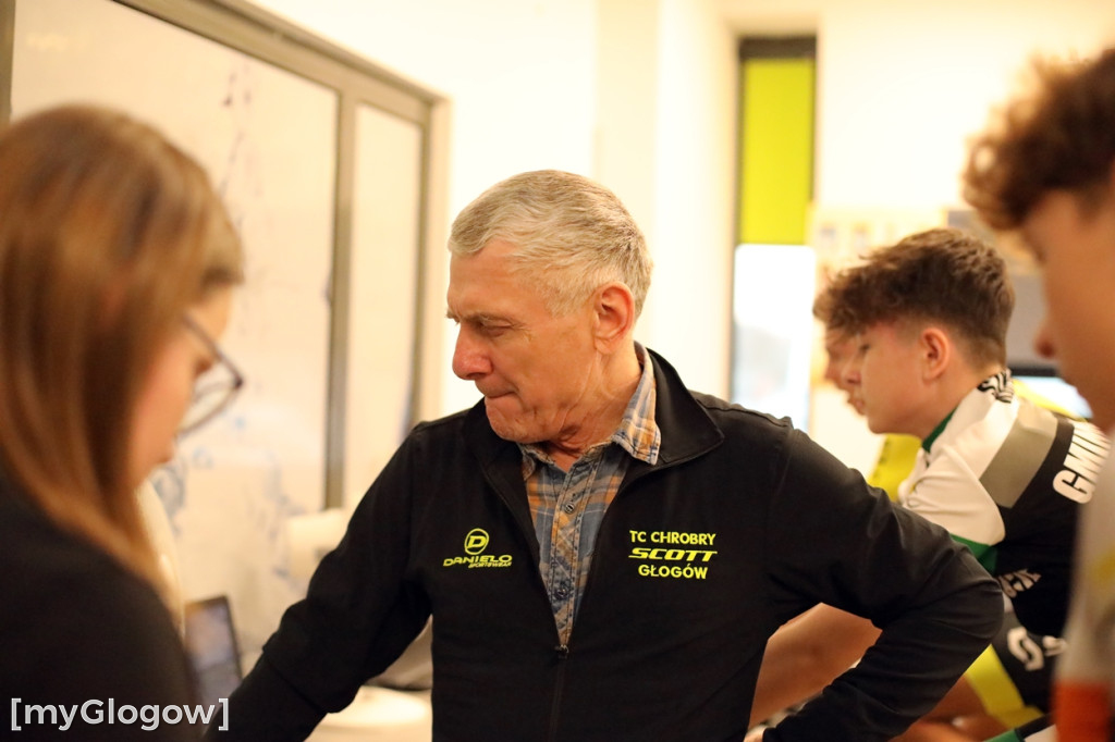 Nowoczesna sala treningowa dla kolarzy