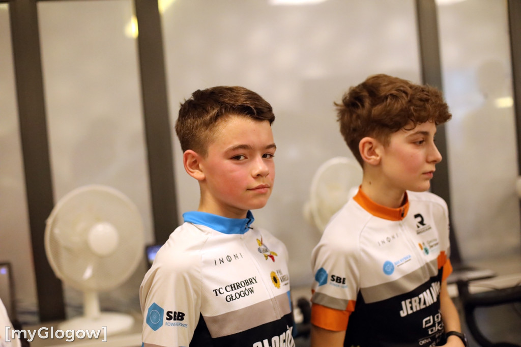 Nowoczesna sala treningowa dla kolarzy