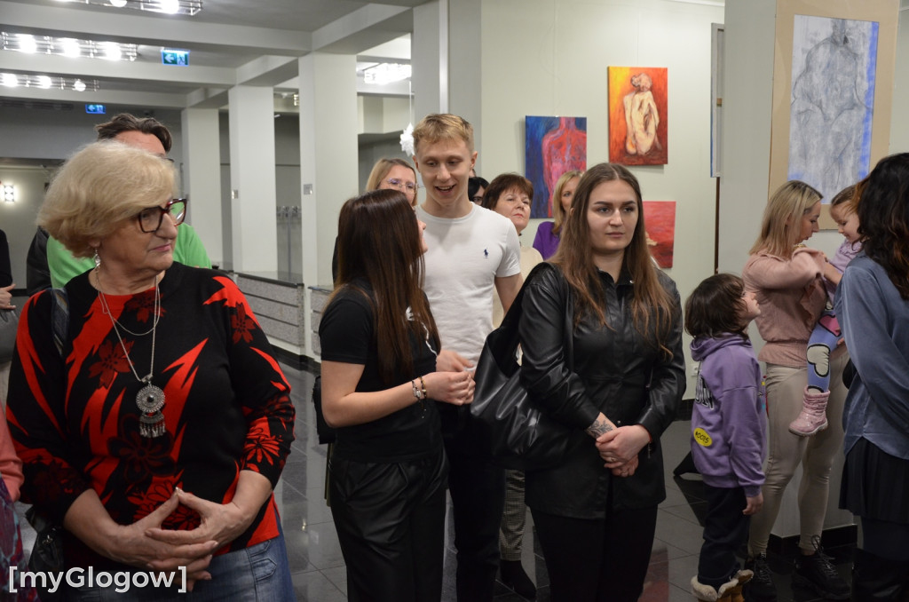 Emocjonujący wernisaż wystawy w Głogowie