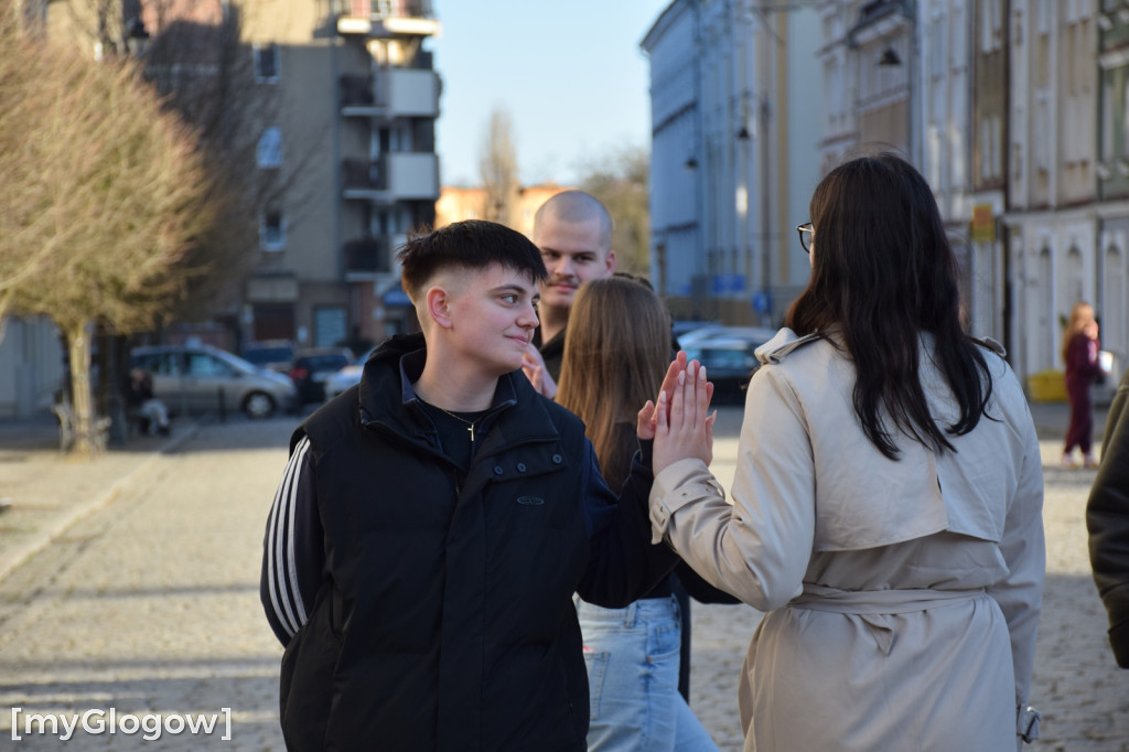 Polonez dla Adasia na Rynku w Głogowie