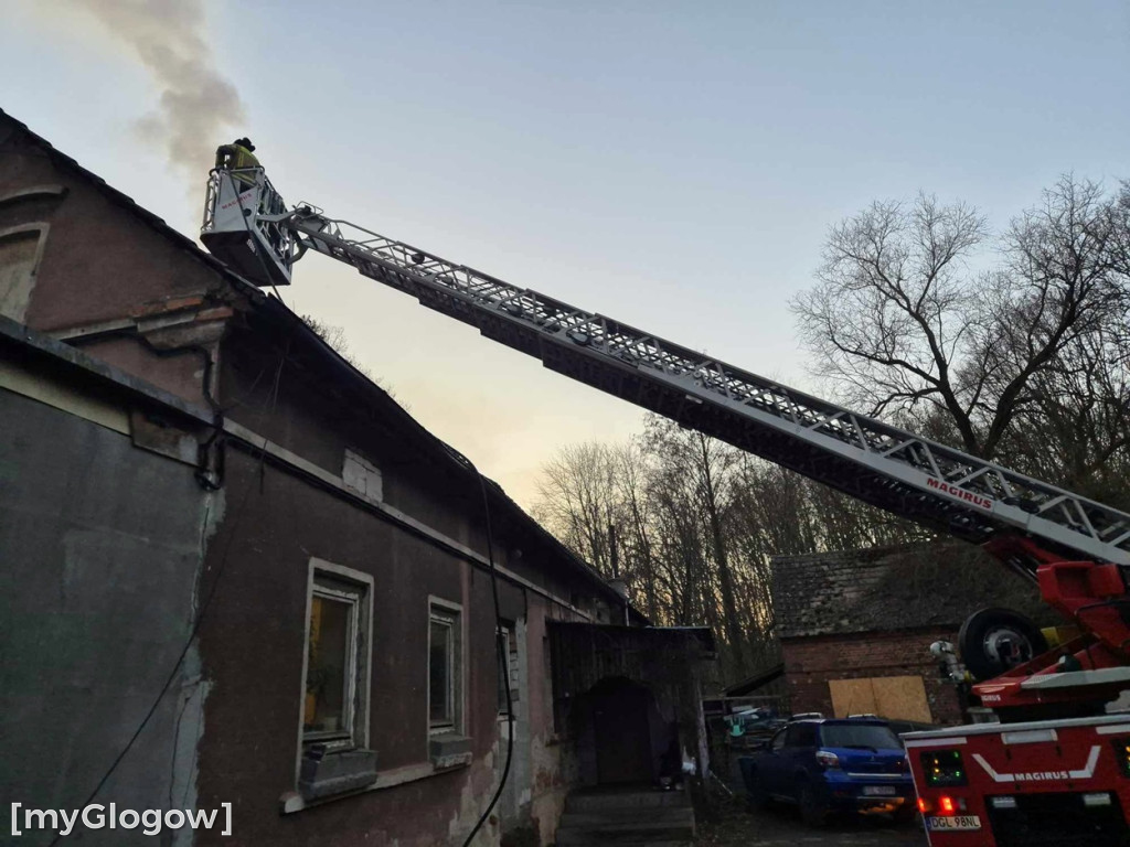 Ogień z komina na pół metra