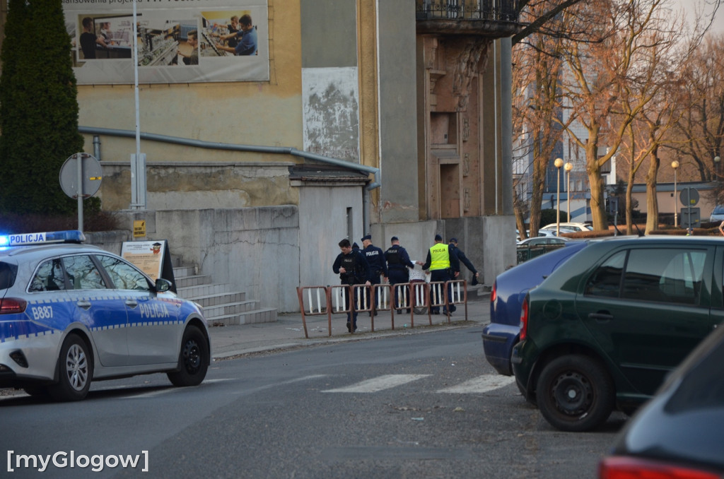 Groził odpaleniem ładunku wybuchowego  w Głogowie