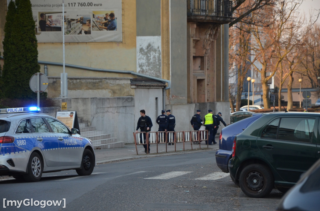 Groził odpaleniem ładunku wybuchowego  w Głogowie