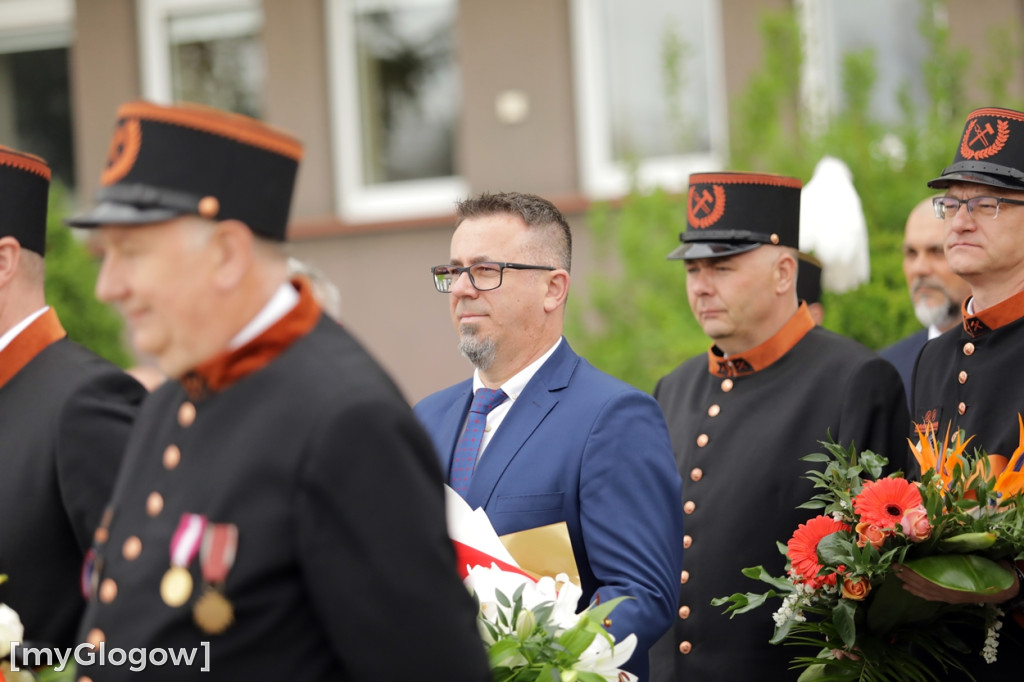 Złożyli kwiaty przy pomniku Św. Floriana