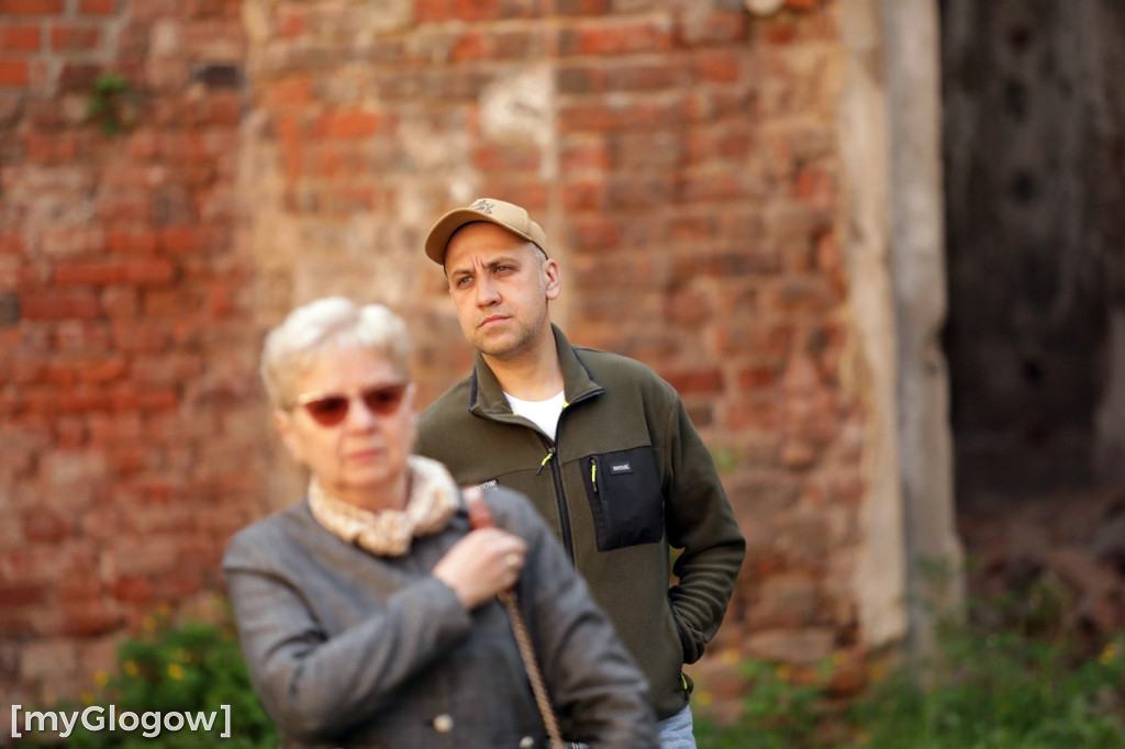 Zwiedzali ruiny kościoła św. Mikołaja w Głogowie