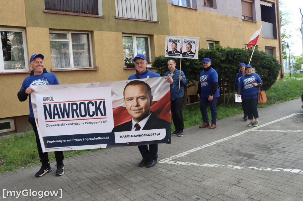 Zwolennicy Nawrockiego