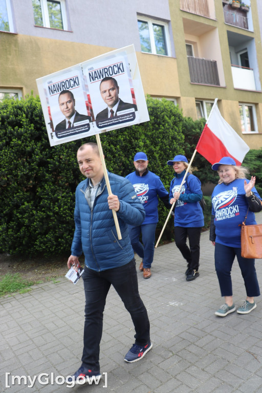 Zwolennicy Nawrockiego