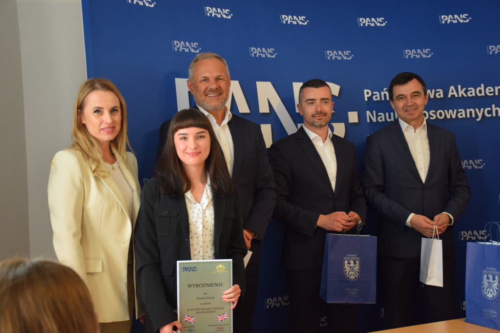 Wyniki XV dyktanda po angielsku w PANS w Głogowie