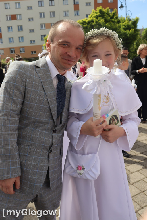 Pierwsza Komunia w parafii Św Miłosiedzia