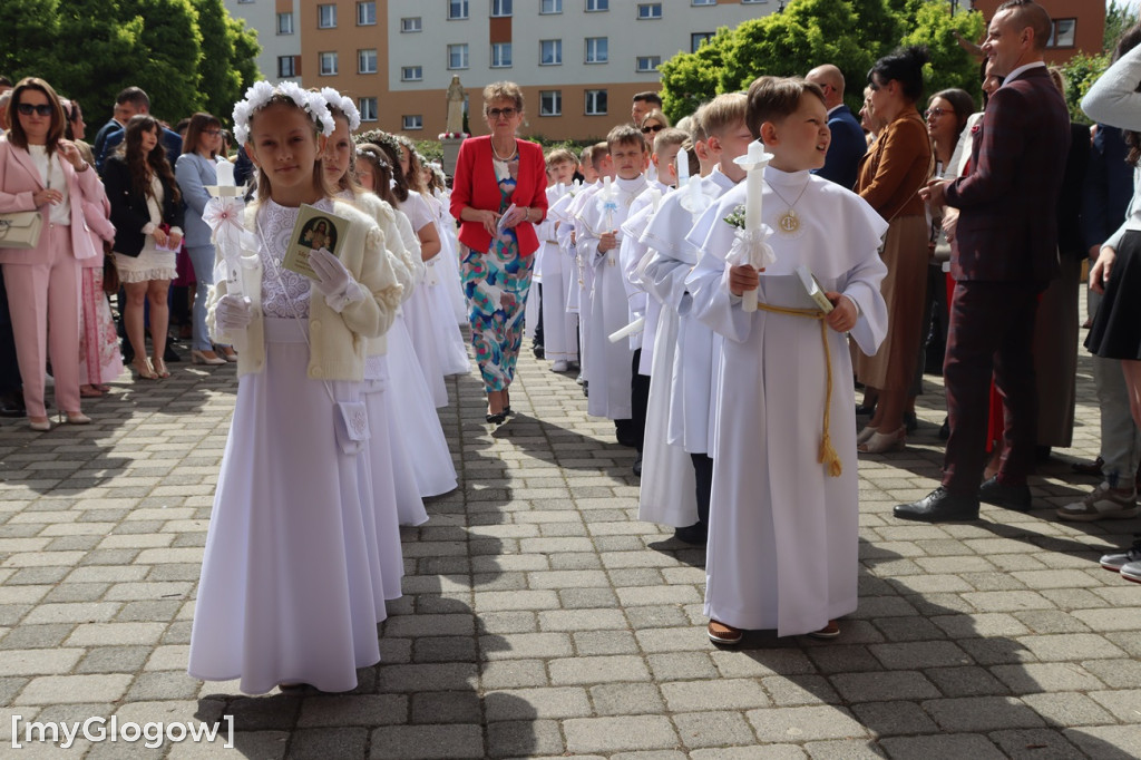 Pierwsza Komunia w parafii Św Miłosiedzia