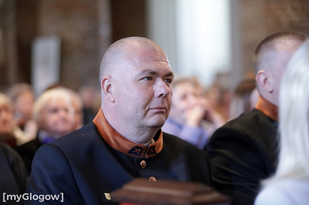 Uroczysta msza święta KGHM w kolegiacie