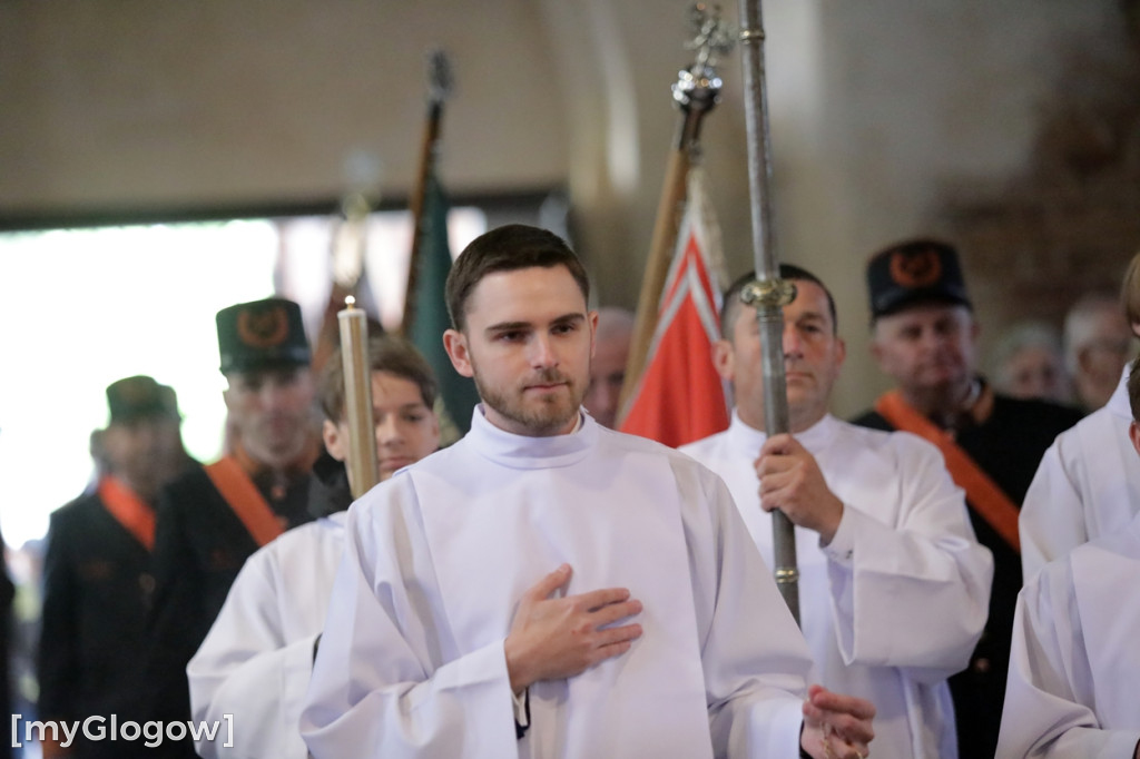 Uroczysta msza święta KGHM w kolegiacie