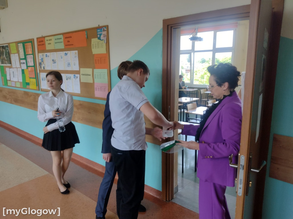 Egzamin ósmoklasistów w SP nr 8 w Głogowie