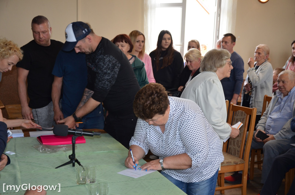 Burzliwe spotkanie w Wilkowie w sprawie szkoły