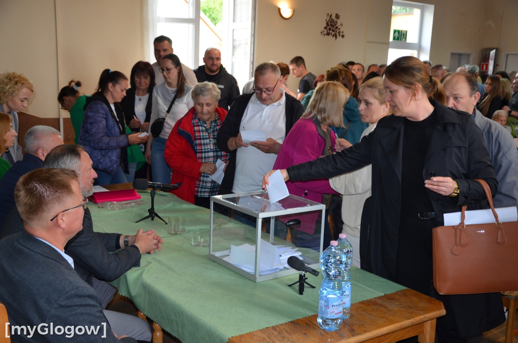 Burzliwe spotkanie w Wilkowie w sprawie szkoły