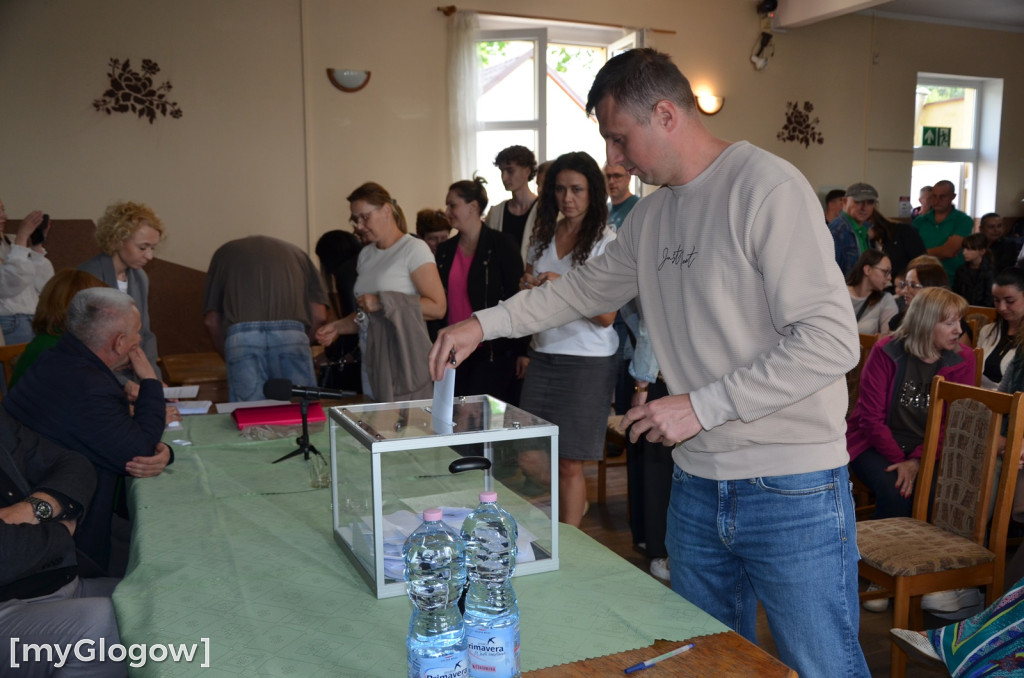 Burzliwe spotkanie w Wilkowie w sprawie szkoły