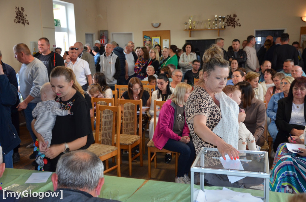 Burzliwe spotkanie w Wilkowie w sprawie szkoły
