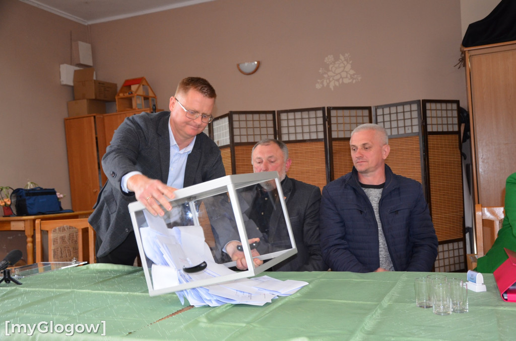 Burzliwe spotkanie w Wilkowie w sprawie szkoły