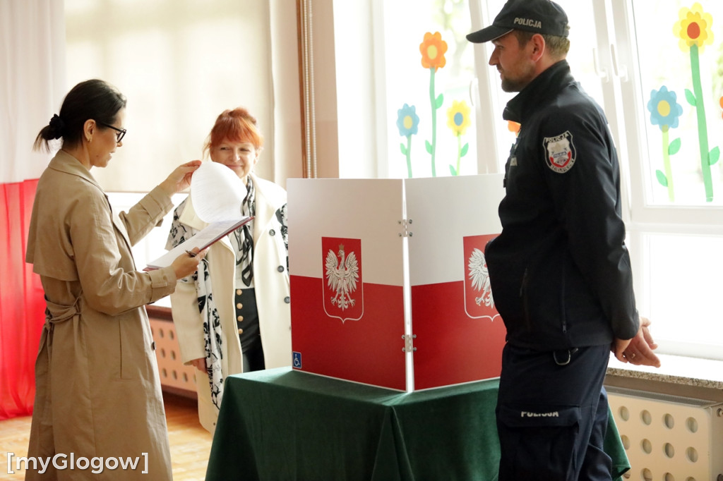 Trwa odbiór lokali wyborczych w Głogowie