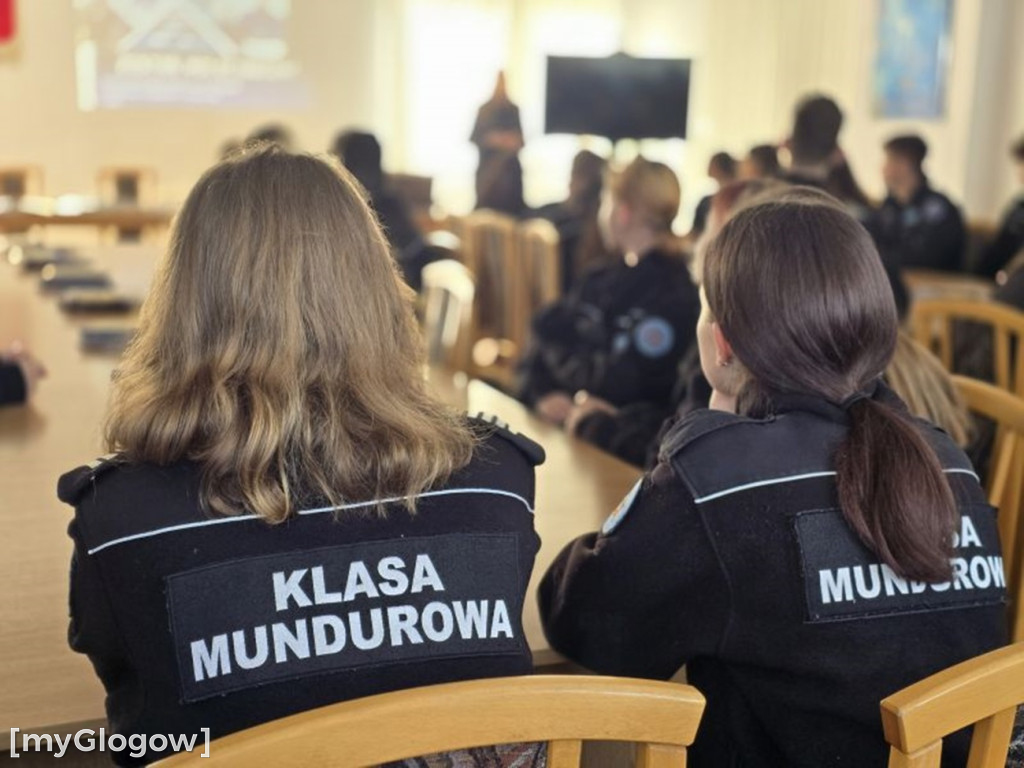 Z Wyżykowskiego na komendę