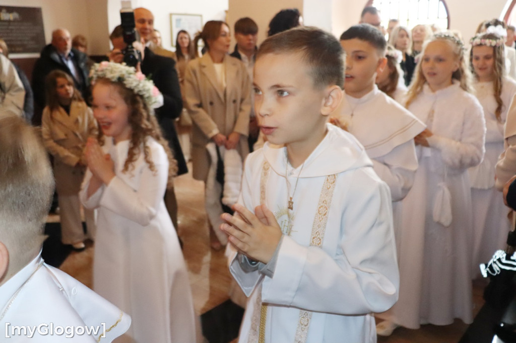 Pierwsza komunia w parafii św. Kolbe w Głogowie