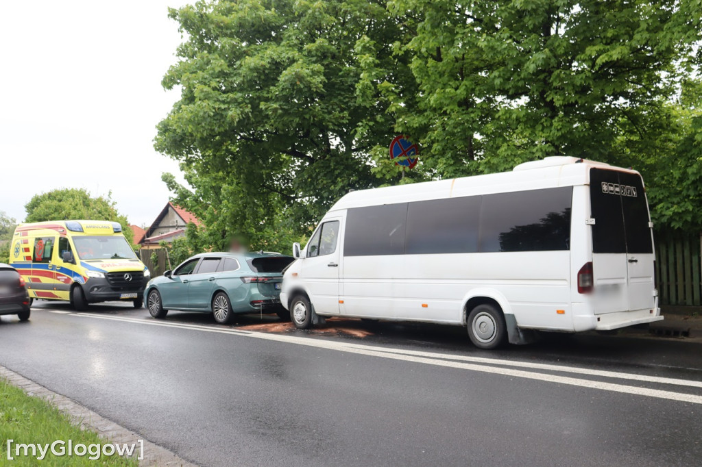 Kolizja busa w Głogowie