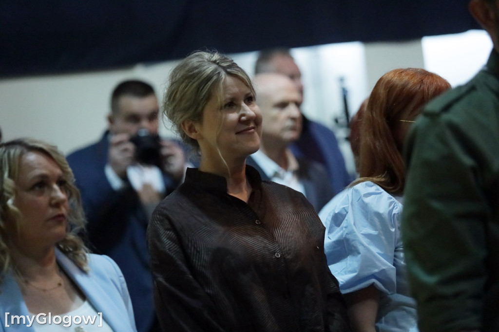 Uroczystość nadania sztandaru w szkole w Głogowie