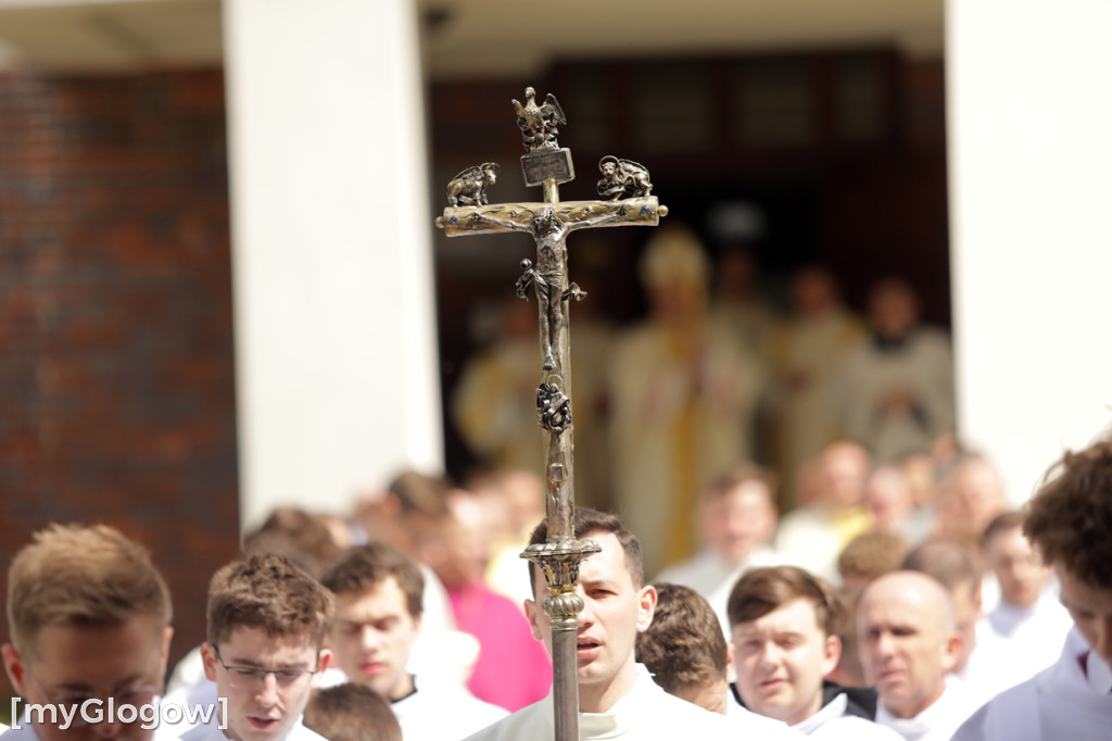 Święcenia Łukasza Kozakiewicza w kolegiacie