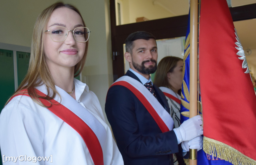 Nadanie imienia SP w Białołęce pod Głogowem