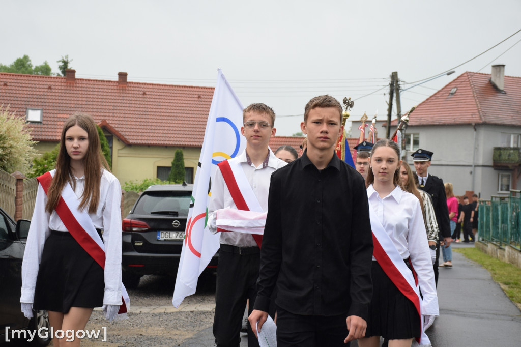 Nadanie imienia SP w Białołęce pod Głogowem