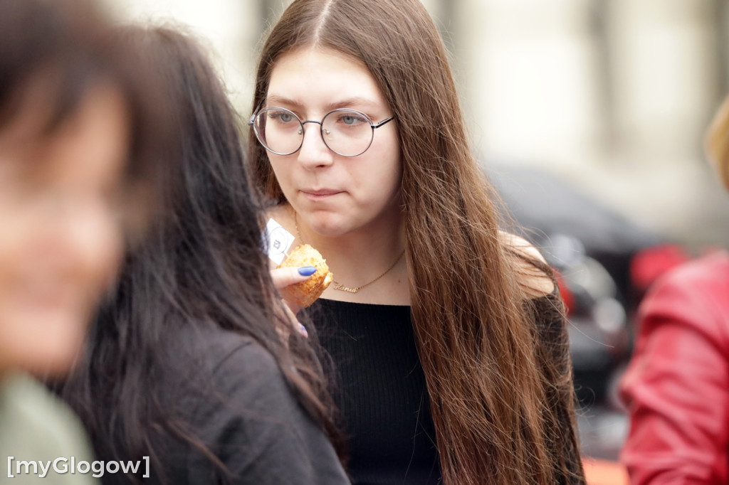Akcja Strażacy Dzieciom na rynku w Głogowie