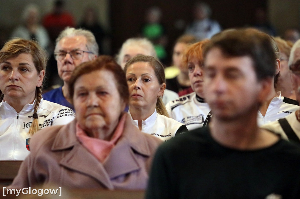 Pielgrzymka rowerowa z kolegiaty do Grodowca