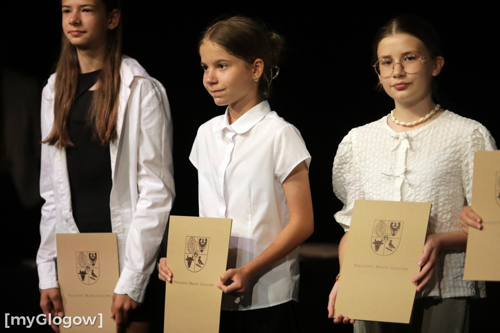 Koleni uczniowie szkół podstawowych nagrodzeni