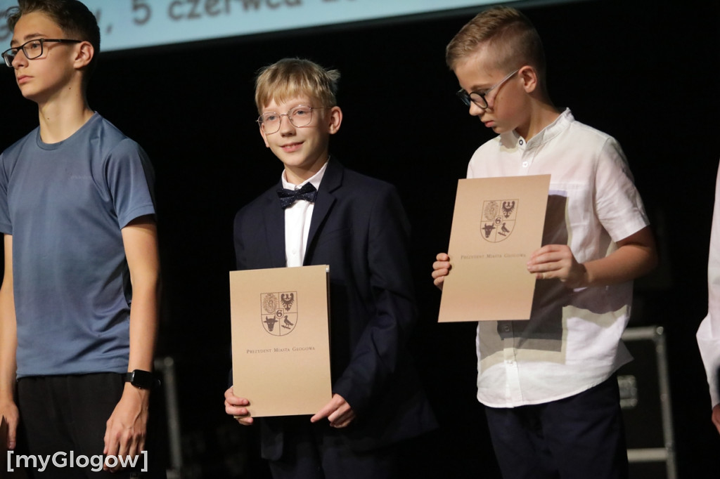 Koleni uczniowie szkół podstawowych nagrodzeni